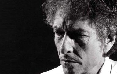 Bob Dylan vuelve tras 8 años